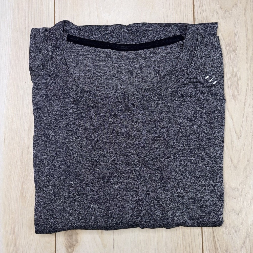 Lululemon License To Train Mens Size Large Tall Short Sleeve Shirt Gray Workout